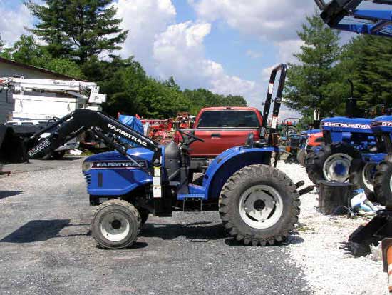 270 Farmtrac
